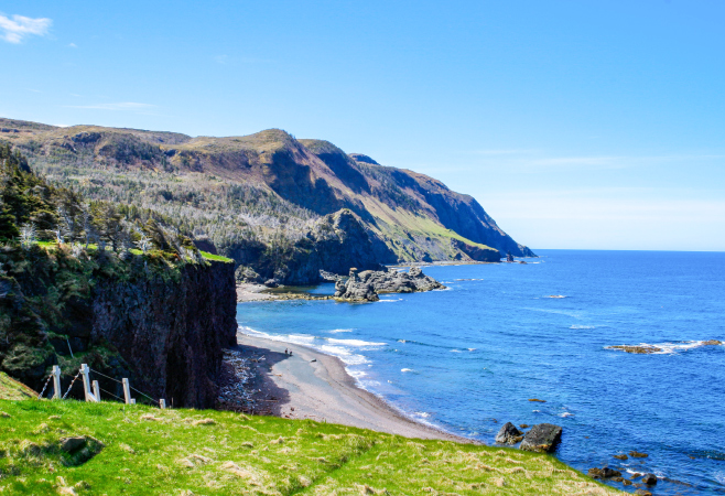 Fall, specifically September and October, is the best time to visit Gros Morne due to the vibrant colors and quieter atmosphere Fall, specifically September and October, is the best time to visit Gros Morne due to the vibrant colors and quieter atmosphere
