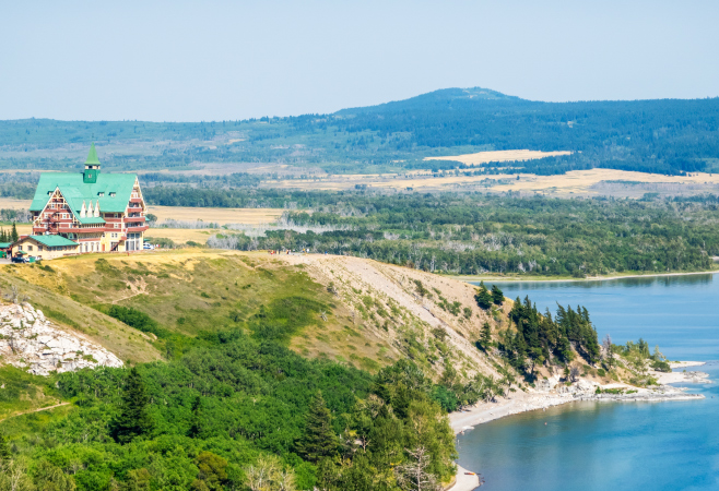 September and October are often unseasonably warm here, so fall is a  great season to soak up  Waterton's amazing scenery