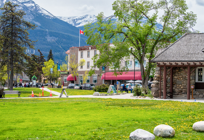 It features hiking and biking trails, scenic picnic areas, and easy access to the North Saskatchewan River Valley.