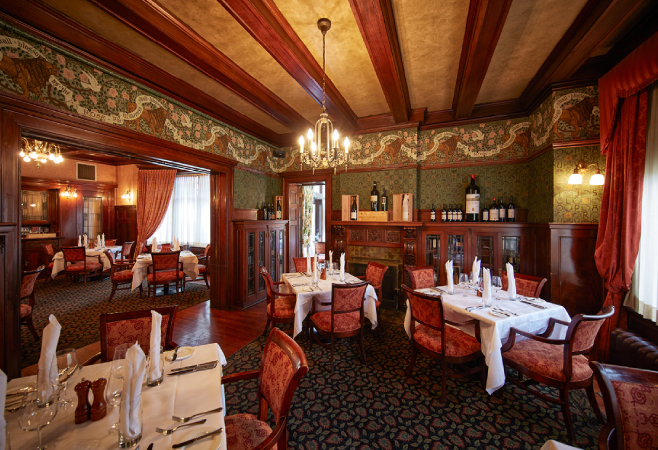 529 Wellington Steakhouse offers an elegant and exquisite dining experience with a selection of premium steaks and fine wines