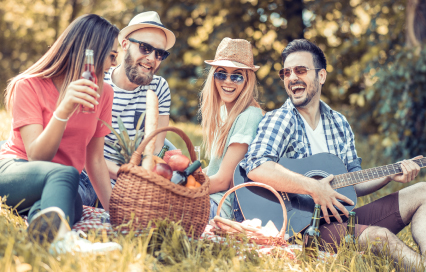 From River Views to Hidden Gems: 12 Best Picnic Spots in Edmonton for Outdoor Relaxation