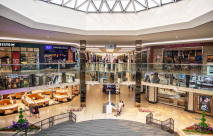 A Shopper's Paradise: Exploring the 10 best shopping malls in Canada