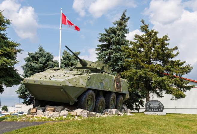 The Canadian War Museum features extensive exhibitions covering all aspects of Canada’s military history The Canadian War Museum features extensive exhibitions covering all aspects of Canada’s military history