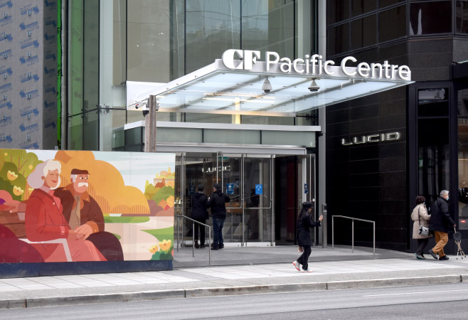 CF Pacific Centre is one of the best shopping malls in Vancouver, with popular stores, top brands, and exciting non-retail experiences.