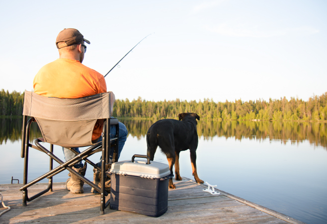 The lake is home to species such as rainbow trout and brook trout, making it a rewarding spot for anglers.