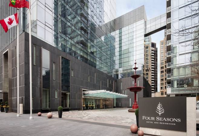 Four Seasons Hotel Toronto is one of the best places for an unforgettable stay Four Seasons Hotel Toronto is one of the best places for an unforgettable stay