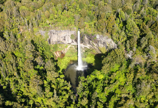 Bridal Veil Falls is a great place for hiking to see the salmon leaping up Bridal Veil Falls is a great place for hiking to see the salmon leaping up