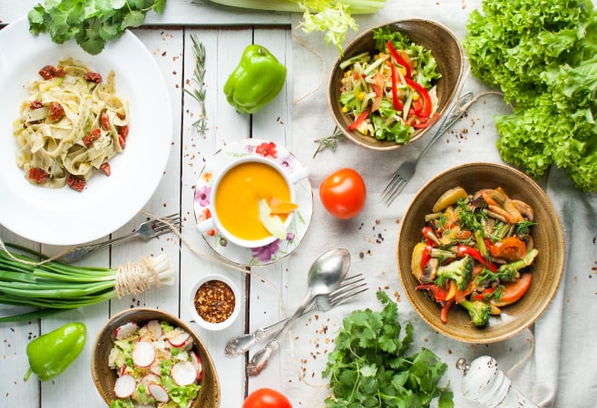 A beautiful variety of organic vegetarian savoury and sweet dishes designed with the concept of sharing in mind.