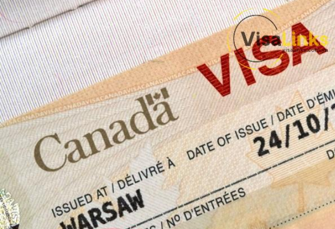 Super Visa holders can apply from within Canada to extend their stay for up to two additional years, depending on IRCC approval. Super Visa holders can apply from within Canada to extend their stay for up to two additional years, depending on IRCC approval.
