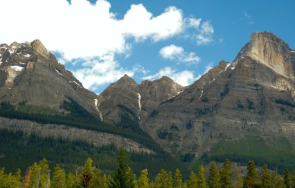 Beyond the Horizon: The 12 Best Mountains in Canada Waiting for You to Explore