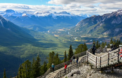 Beyond the Horizon: The 12 Best Mountains in Canada Waiting for You to Explore