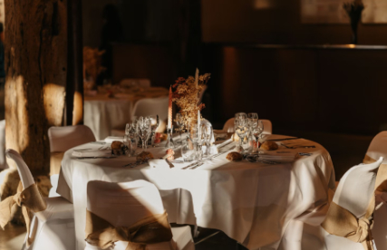 Taste the Canadian Rockies: The 13 Best Restaurants in Banff for Travelers' Delight Taste the Canadian Rockies: The 13 Best Restaurants in Banff for Travelers' Delight